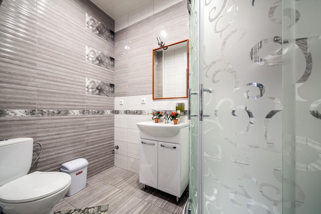Modern 2Br Apartment In Central לבוב מראה חיצוני תמונה