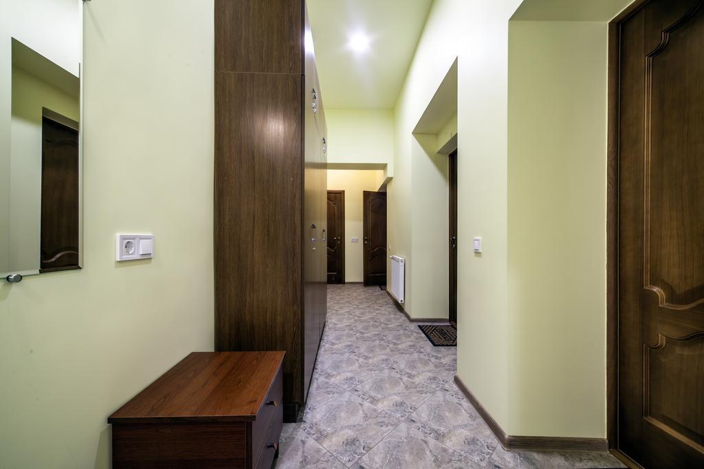Modern 2Br Apartment In Central לבוב מראה חיצוני תמונה